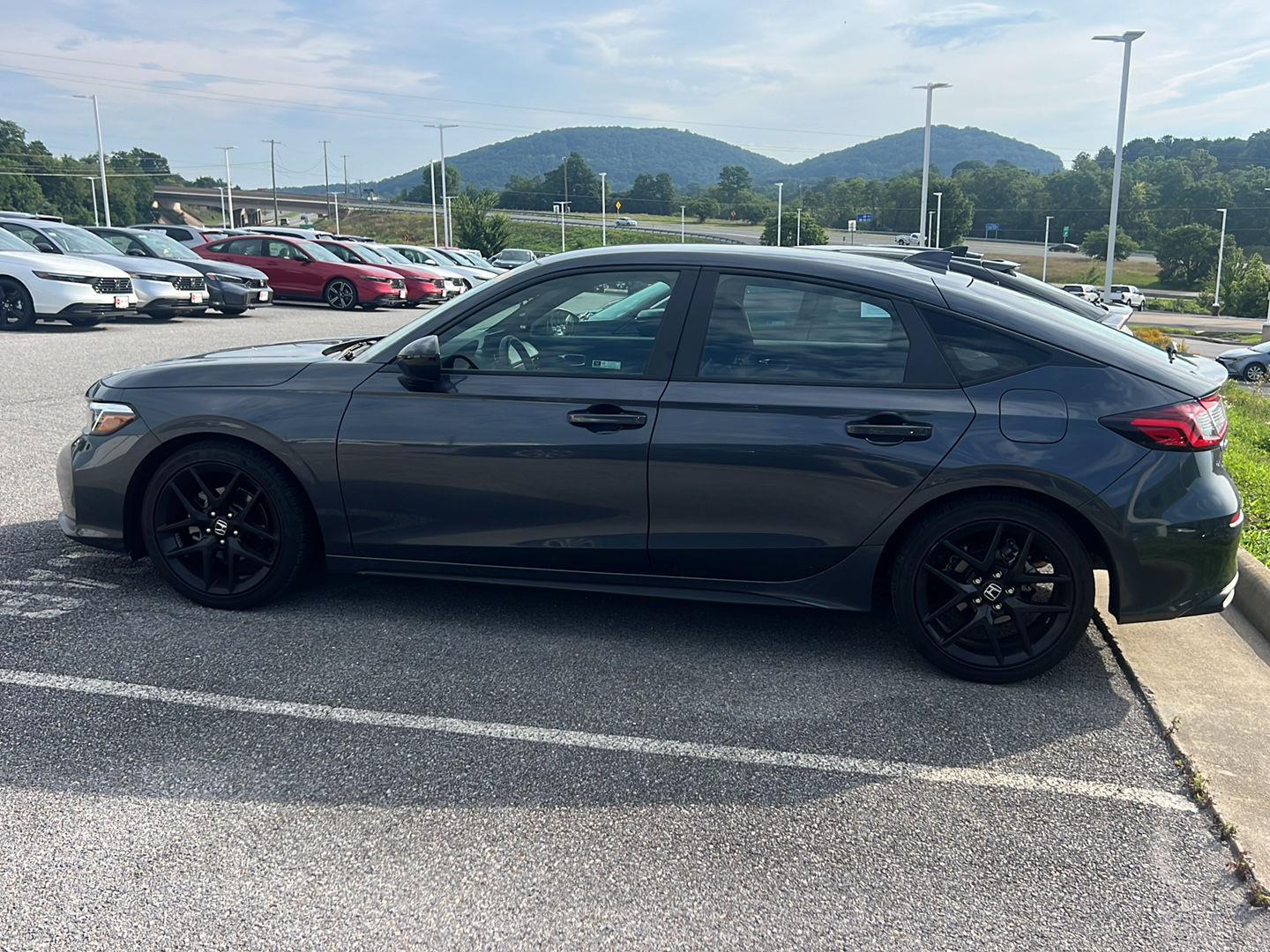 honda civic hatchback 2025 19XFL2H86SE037376 image honda civic hatchback 2025 19XFL2H86SE037376 image